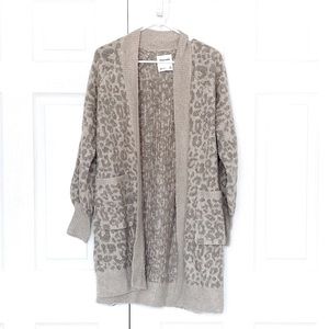 Abercrombie & Fitch Sweater